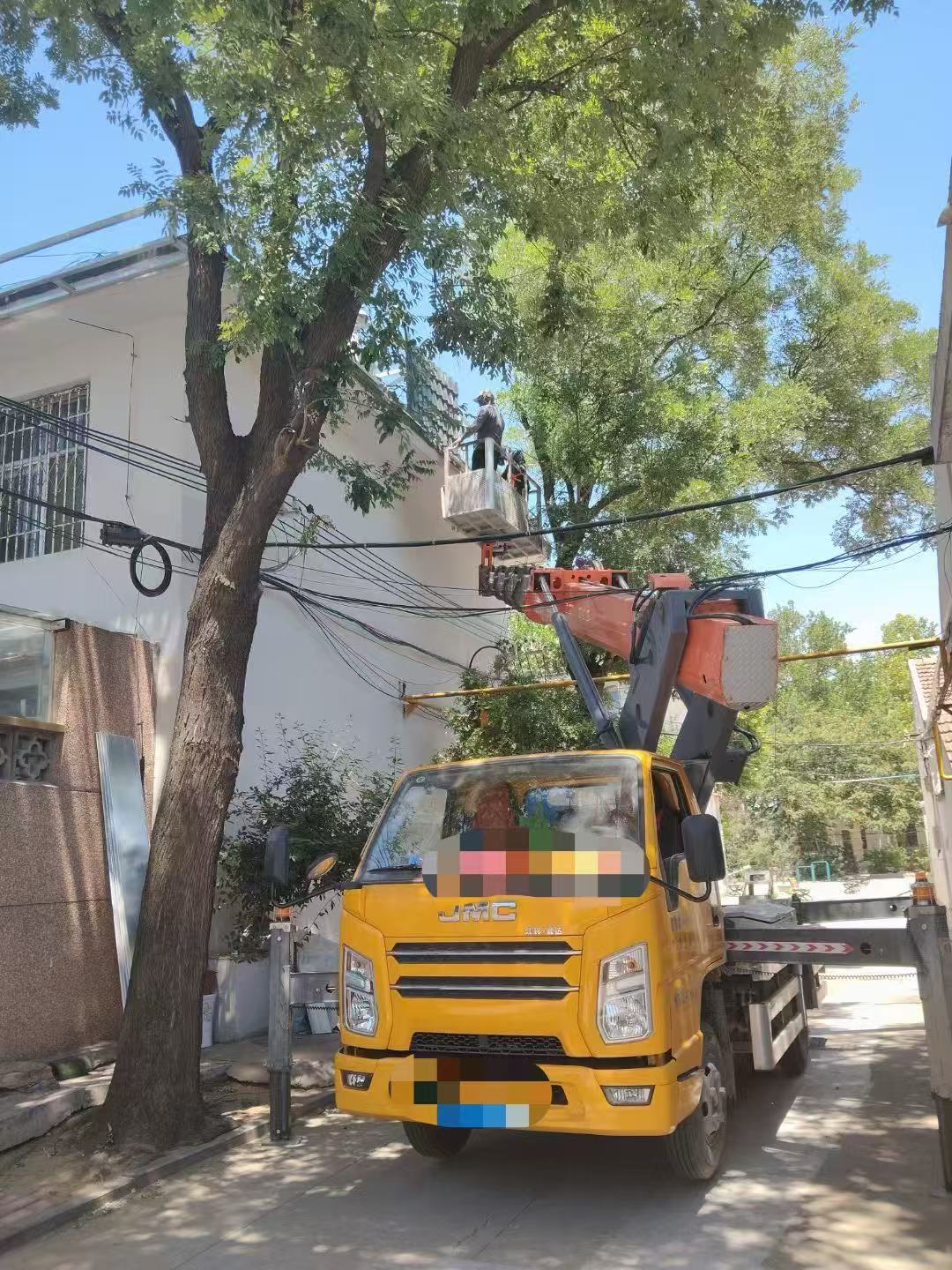 固原市高空作业车能吊装重物吗？最大承载多少公斤？